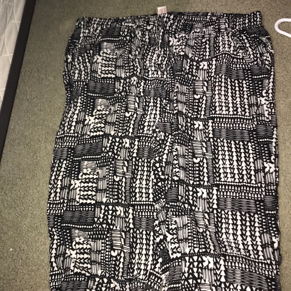 Patterned Flowy Pants
